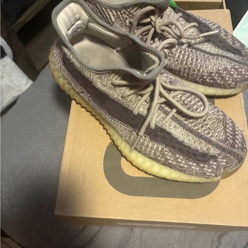 Yeezy 350 Zyon